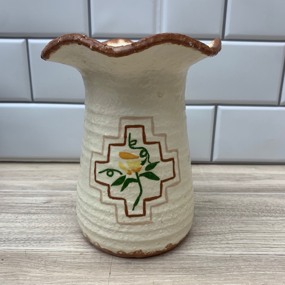 VTG Handmade‎ Ceramic Vase Floral Yellow Design Rustic Country Farmhouse Decor